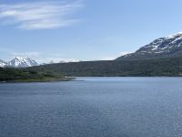 Wir durchfahren die Meerenge von Rystraumen 