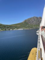 Wir erreichen den kleinen Hafen von Torsken 