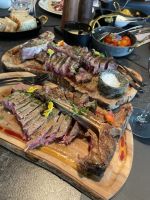 Abendessen mit Dry Aged Rindersteaks