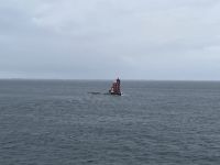 Gegen 22:30Uhr fahren wir an der historischen Yacht der Königsfamilie vorbei