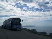 Ganz ober auf dem Westkap - die Sonne hüllt sich ins Wolkenschleier..