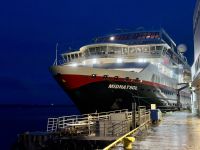 Tag 10 - Die MS Midnatsol im Hafen von Brønnøysund 