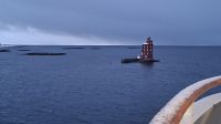 Hurtigruten-Kreuzfahrt // Interessenpunkt: Kjeungskjær Leuchtturm