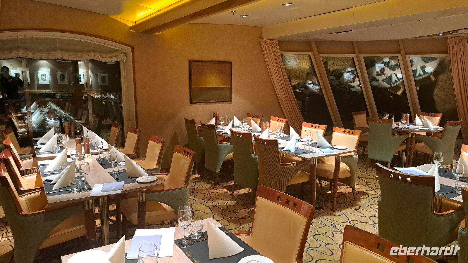 Restaurant - M/S Midnatsol