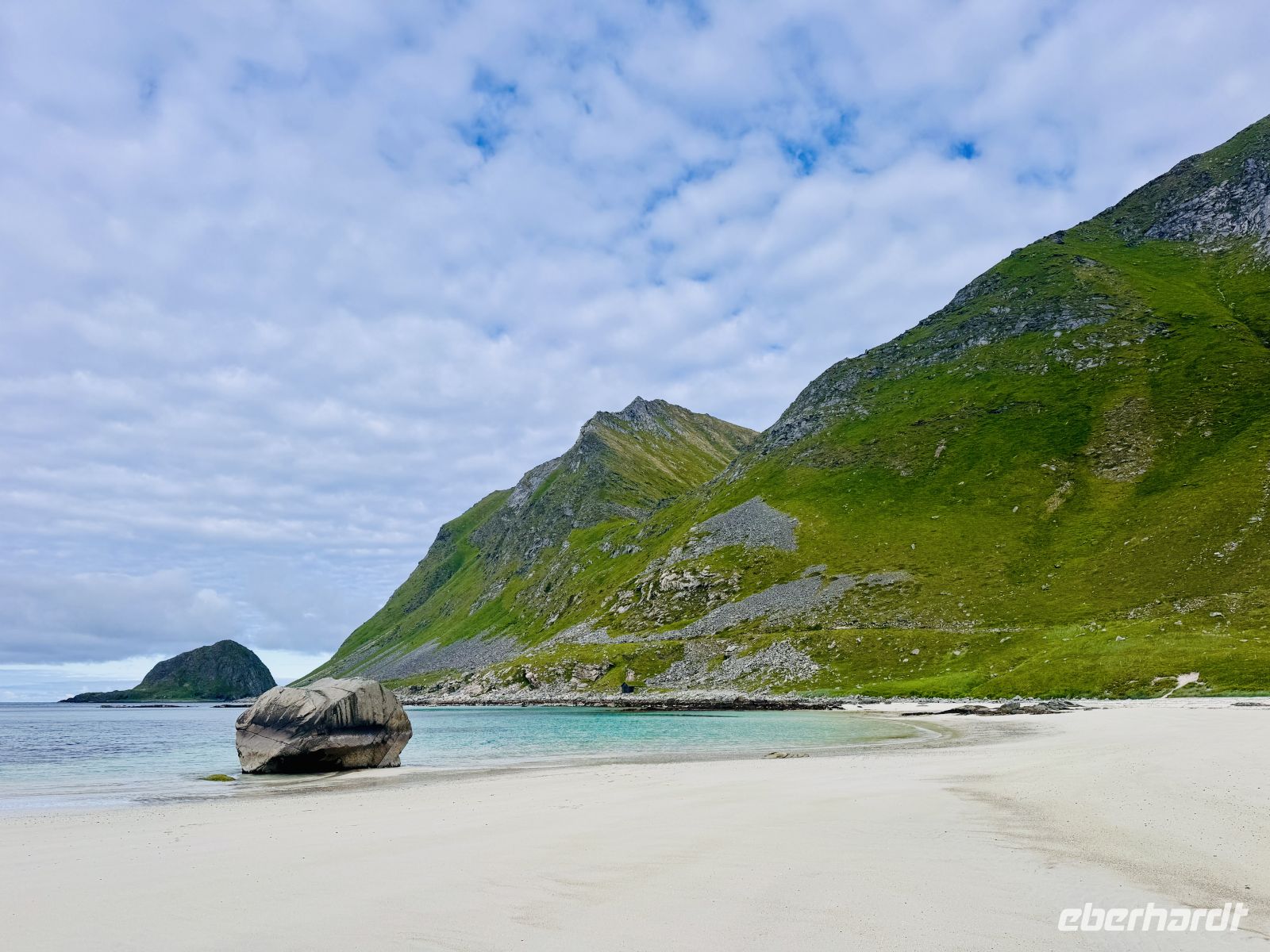 9. Tag - Hauklandstrand, Lofoten  &ndash; &copy;  (Eberhardt TRAVEL)