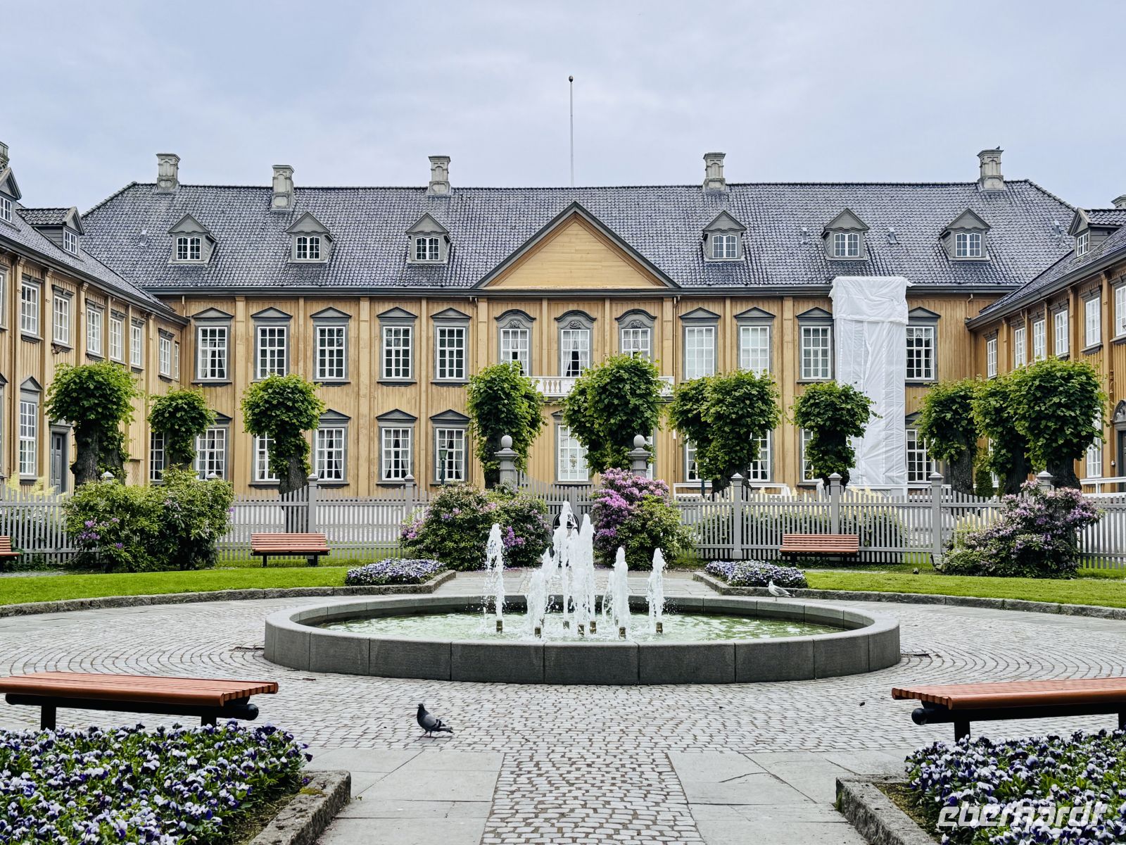 11. Tag - Stiftsgården, Trondheim  &ndash; &copy;  (Eberhardt TRAVEL)