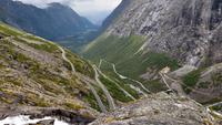 258 Auf den Aussichten der Trollstige
