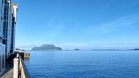 275 Alesund, blick zur Insel Godoya