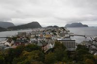 Blick vom Hausberg Aksla auf Alesund