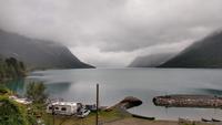355 Loen, Lovatnet