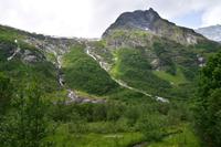 393 Die Berge um den Bojabreen