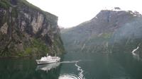 Geiranger - Fahrt durch den Geirangerfjord -