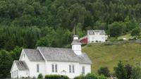 Ausflug Geiranger - Hellesylt- Kirche in Hellesylt
