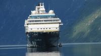 Hellesylt- Mein Schiff kommt aus dem Geirangerfjord