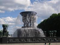 Brunnen mit Lebenszyklus