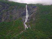 Wasserfälle übern Fjord