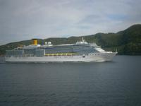 Gegenverkehr auf dem Fjord