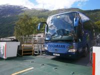 Schiffspassage mit Bus