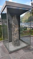460 Sogndal, Runenstein
