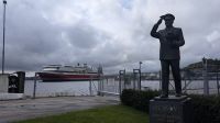 5 Kristiansand mit König Olav V.jpg