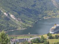 Geiranger Fjord, Liegeplatz AIDAluna