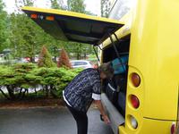 Gisela und ihr gelber Flitzer