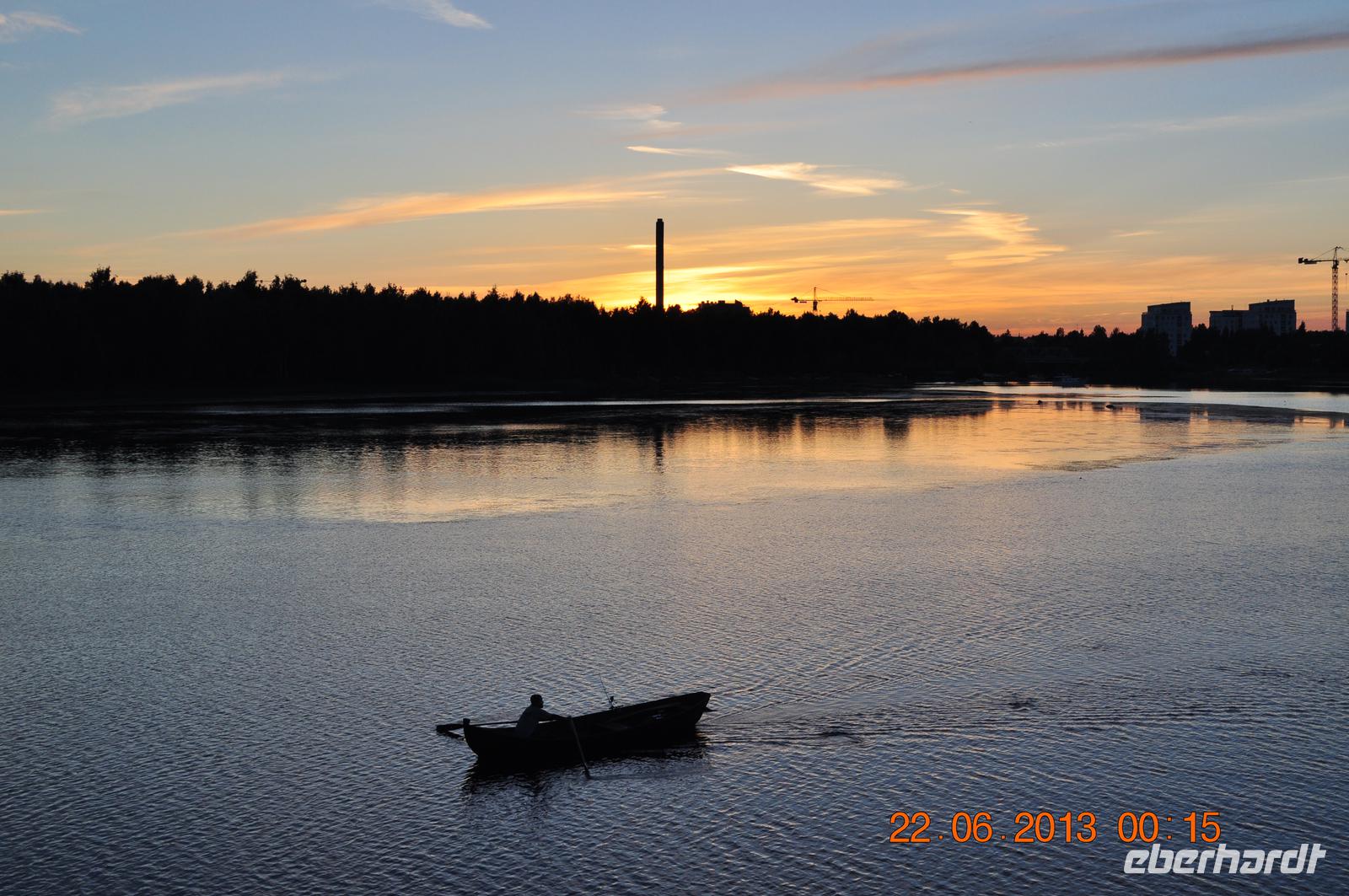 Mittsommernacht in Oulu