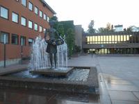 Molde (Rosenmädchen und Rathaus)