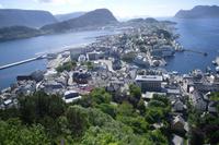 Ålesund (Ausblick vom Hausberg Aksla)