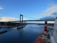 Göteborg (Fahrt durch die Alvsborgsbrücke)