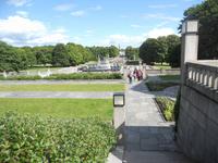 Blick in die Hauptachse des Vigelandsparks in Oslo
