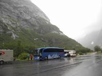 am Parkplatz zur Trollwand