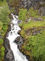 und wieder ein Wasserfall