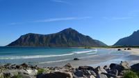 237 Lofoten, Fahrt nach Moskenes, Strand von Flakstad