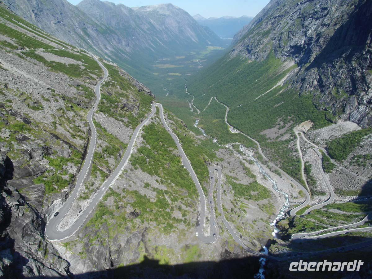Der Trollstigen bei Sonne