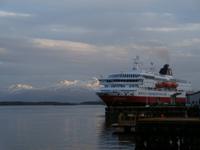 Hurtigrutenschiff  Richard With in Molde