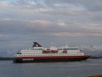 Hurtigrutenschiff  Richard With in Molde