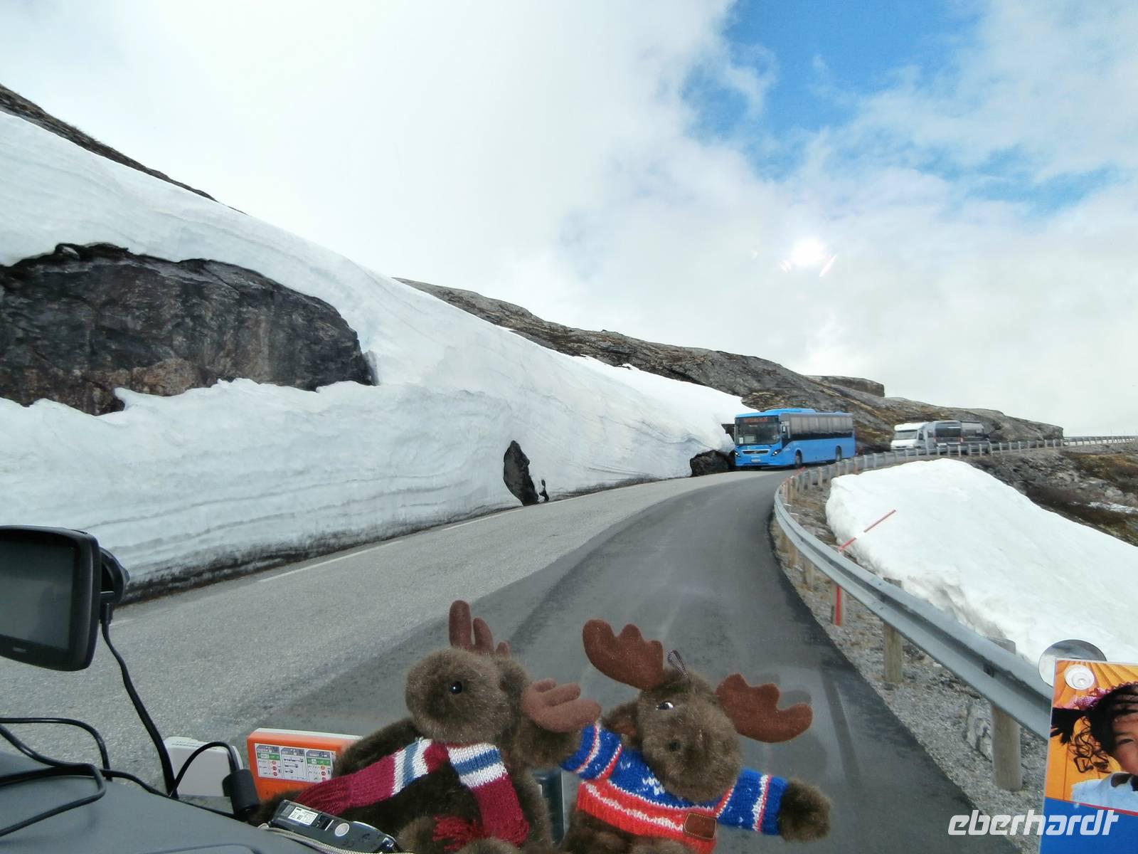 Weg nach Grotli im Schnee