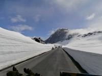 Weg nach Grotli im Schnee