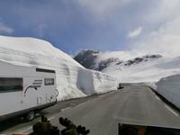 Weg nach Grotli im Schnee