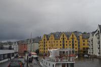 Altstadt mit Speicherhäusern - Alesund (3)
