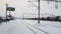 Bahnhof Kiruna - Warten auf den Arctic Express - Nachtzug aus Stockholm auf dem Weg ins norwegische Narvik