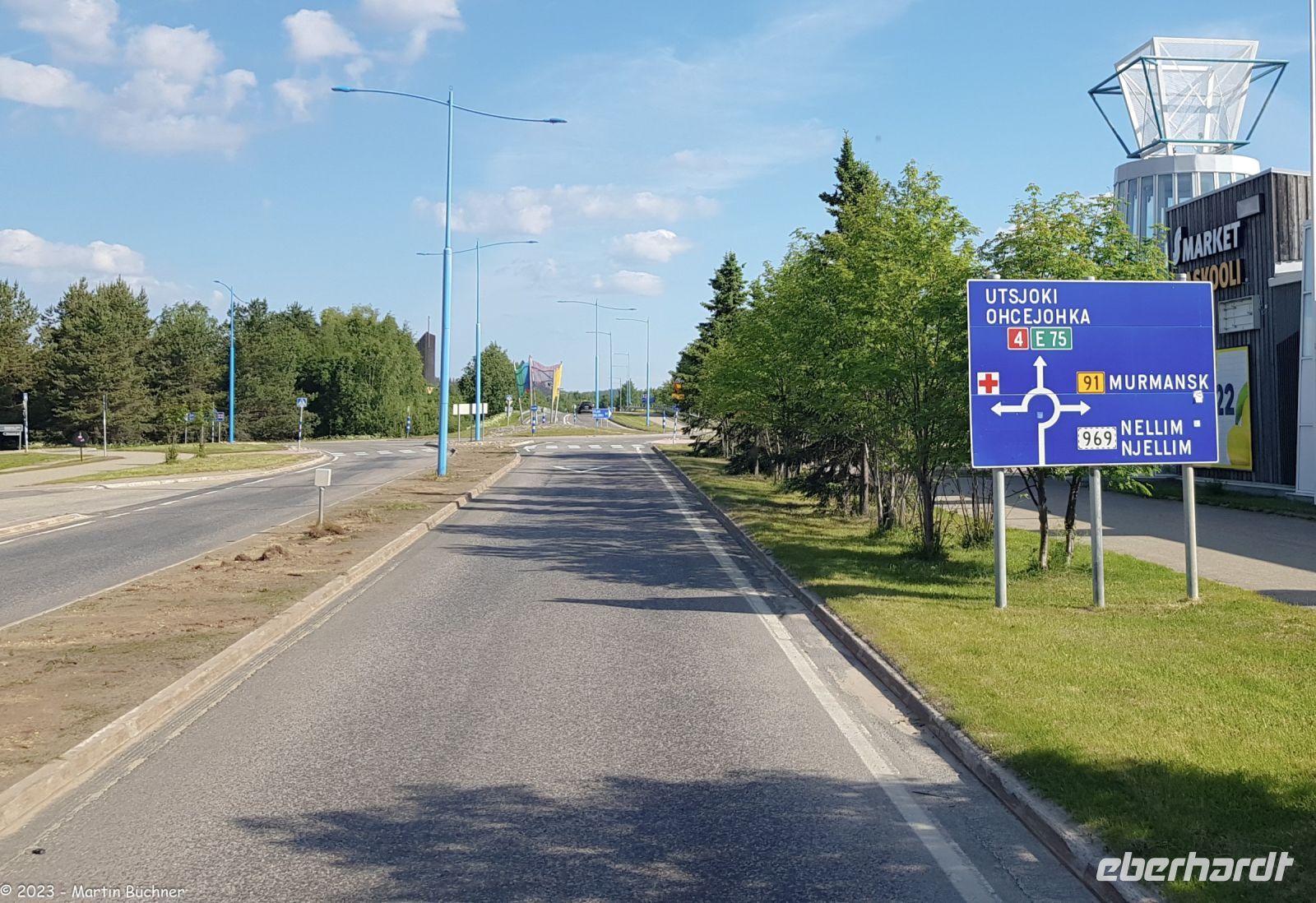 E75 - Eismeerstraße - Finnisch Lappland - Sami Siedlung Ivalo