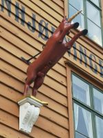 Eine Statue sagt mehr als 100 Worte - hat sich ein Hausherr gedacht