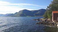 Fähranleger in Årvik (Rovdefjord)