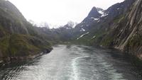 Fahrt mit der Hurtigrute von Stokmarknes nach Svolvær (Trollfjord)