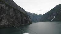 Geiranger - Fahrt durch den Geirangerfjord
