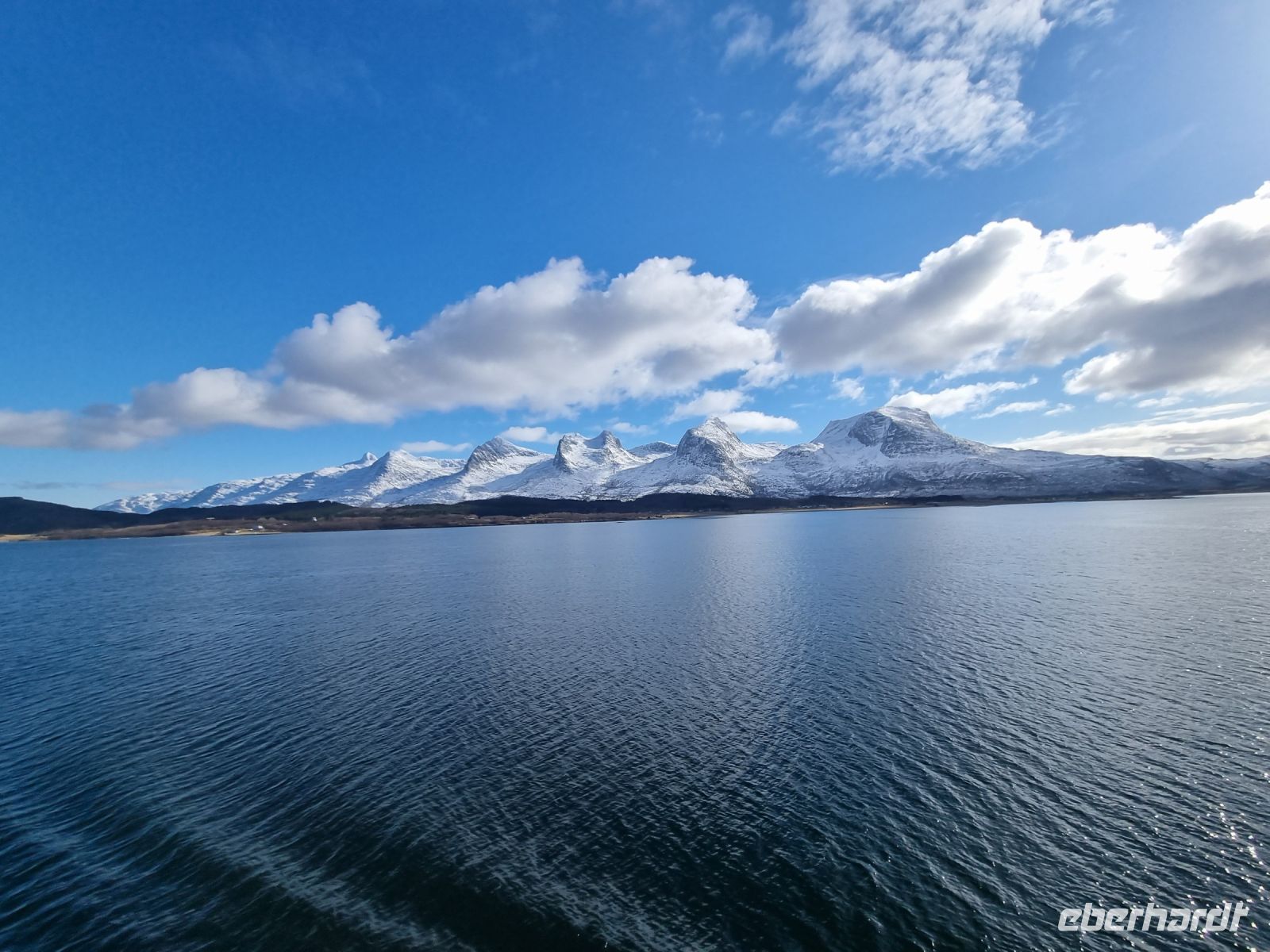 Helgelandküste zwischen Sandnessjøen und Brønnøysund... (Bergkette 