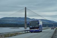 Helgelandsbrücke über den Leirfjorden an der Helgelandskysten