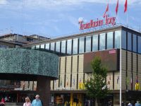 Hurtigruten: Trondheim: Rundgang mit Paolo